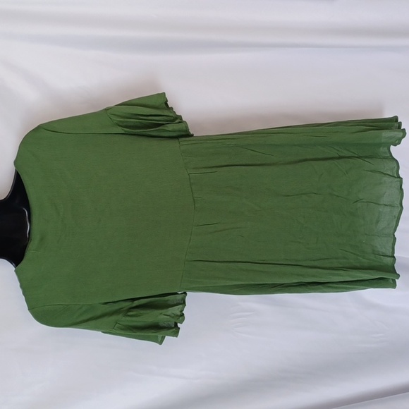 Peasant style dress with gypsy bell sleeves in olive green in size medium lined - Picture 4 of 7
